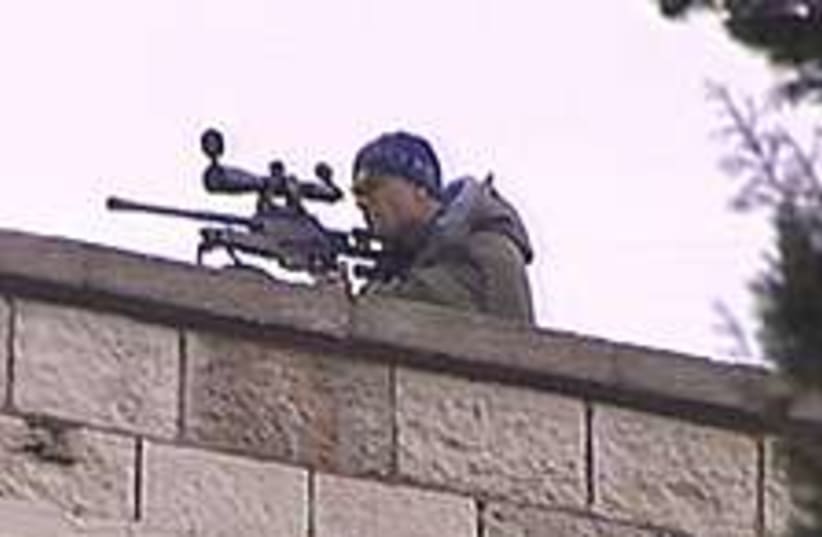 Sniper king david 224.88 (photo credit: Channel 2)