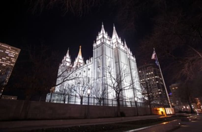 Mormon Temple in Salt Lake City 390 (R) (photo credit: Jim Urquhart / Reuters)