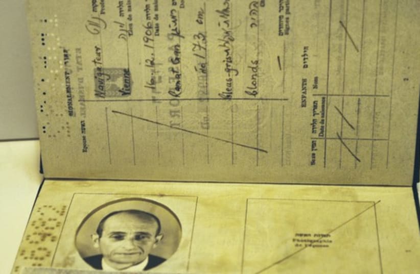 A forged Israeli passport 521 (photo credit: Courtesy Beit Hatfutsot)