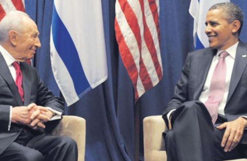 Peres meets with Obama after both addressed AIPAC 390 (photo credit: Moshe Milner GPO)