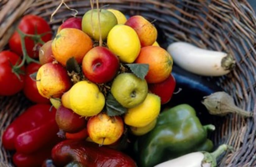 Fruit and vegetables 370 (photo credit: Thinkstock/Imagebank)