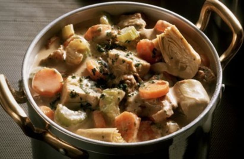 Veal stew (photo credit: Thinkstock/Imagebank)