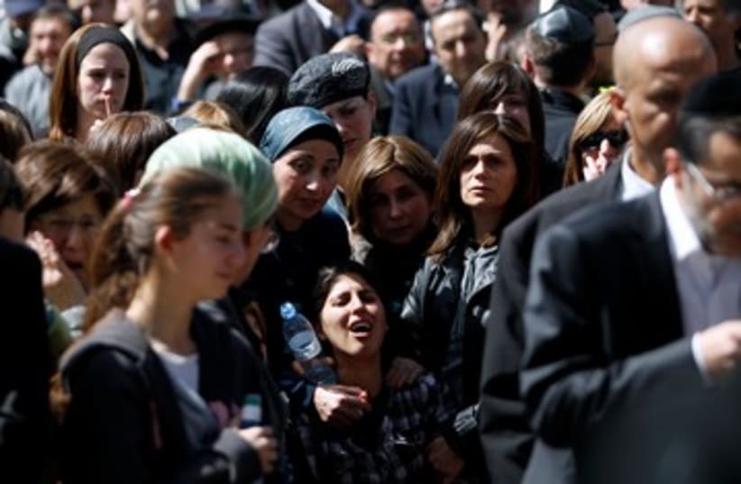 Mother of Toulouse victim at funeral in J'lem 390 (R) (photo credit: REUTERS/Baz Ratner)