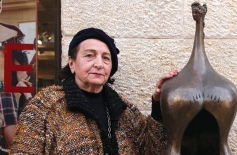 Betty Moller and Sculpture (photo credit: Marc Israel Sellem/The Jerusalem Post)