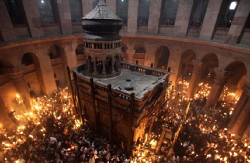Holy Fire Ceremony, Church of Holy Sepulchre 370 (photo credit: Baz Ratner / Reuters)