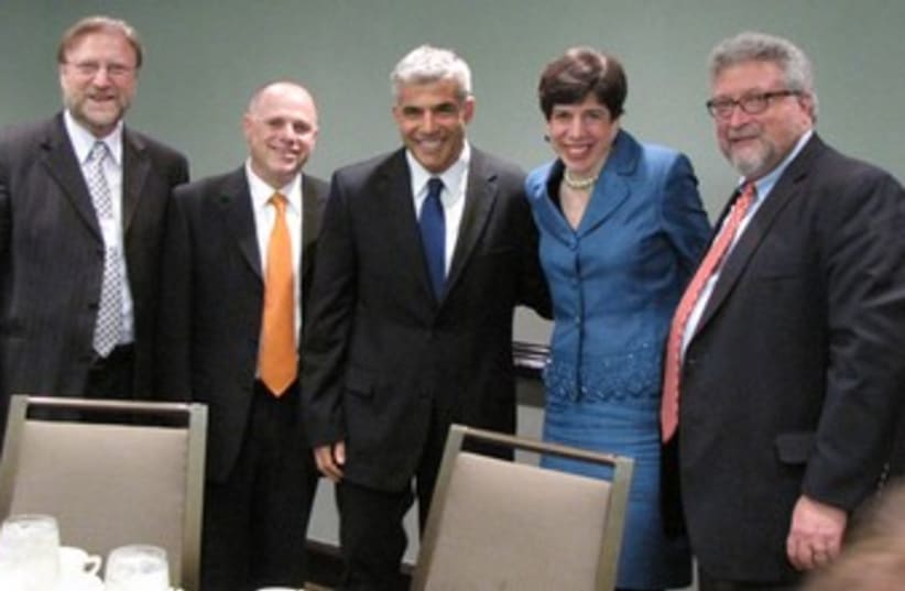 Lapid,  with Rabbinical Assembly National Convention leaders (photo credit: Rabbi Ashira Konigsburg   )