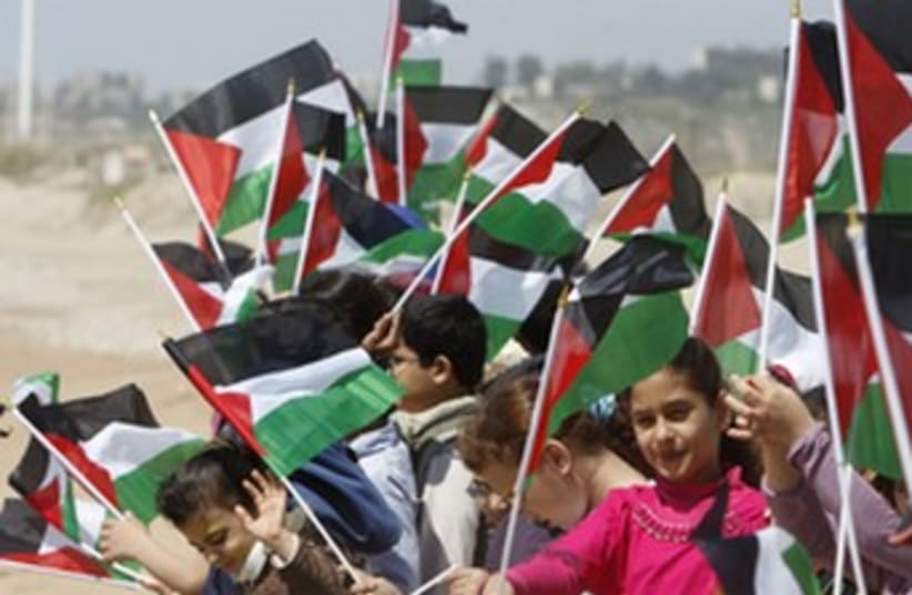 Palestinian children commemorate Nakba Day. (photo credit: REUTERS/Sharif Karim)