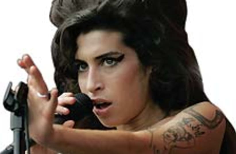 Amy Winehouse 88 224 (photo credit: )