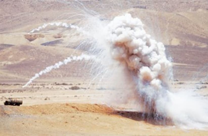 IDF live-fire display in the South 370 (photo credit: Baz Ratner/Reuters)