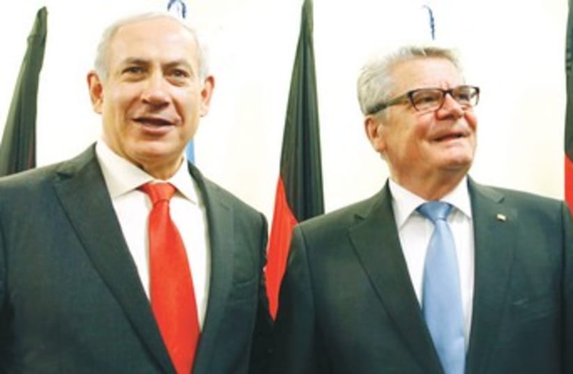 Gauck and Netanyahu 370 (photo credit: REUTERS)