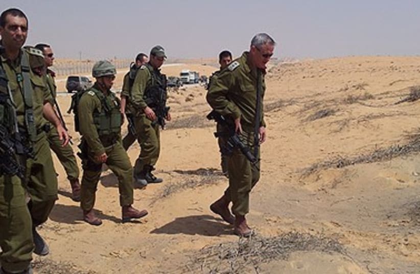 Chief of staff tours south following terror attack 370 (photo credit: IDF)