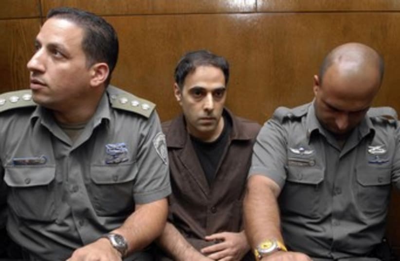Yigal Amir in court 370 (R) (photo credit: Yossi Zeliger / Reuters)