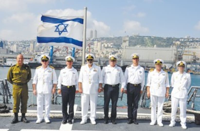 Greek and Israeli naval officers 370 (photo credit: IDF Spokesman's Office)