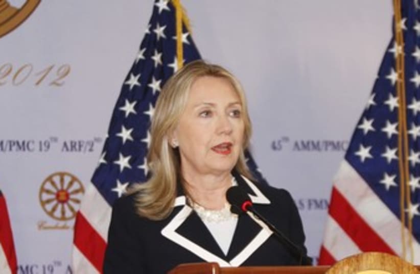 US Secretary of State Clinton (photo credit: Pring Samrang / Reuters)