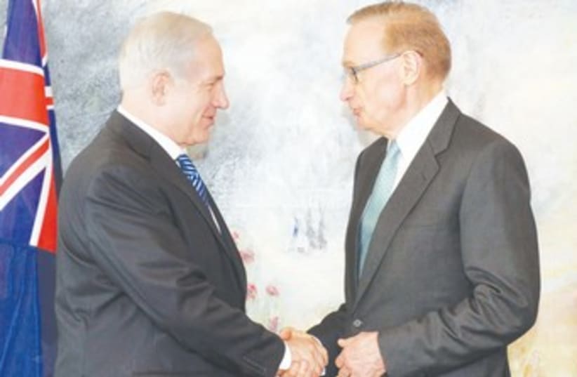 Netanyahu with Australian FM Bob Carr 370 (photo credit: GPO)