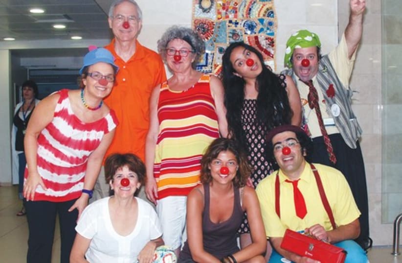 Medical clowns 521 (photo credit: Courtesy Carmel Medical Center)