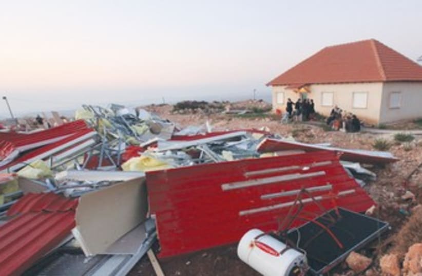 Demolition of houses in Migron 2011 370 (photo credit: Marc Israel Sellem/The Jerusalem Post)