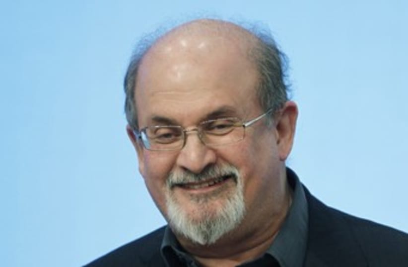 Salman Rushdie 370 (photo credit: REUTERS/Jessica Rinaldi)