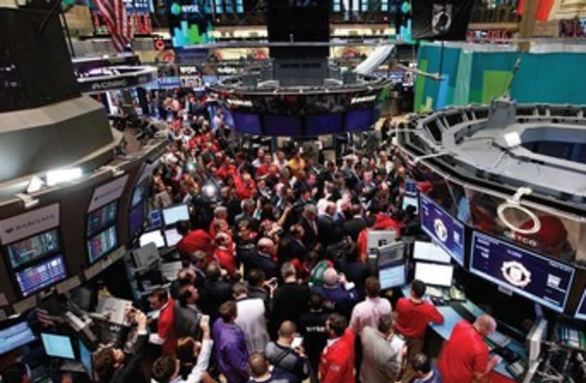 New York Stock Exchange R370 (photo credit: BRENDAN McDERMID / REUTERS)