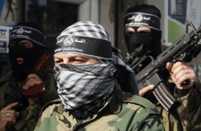 Al-Aqsa brigades of Fatah gunmen 370 (photo credit:  	 REUTERS/Mohammed Salem)