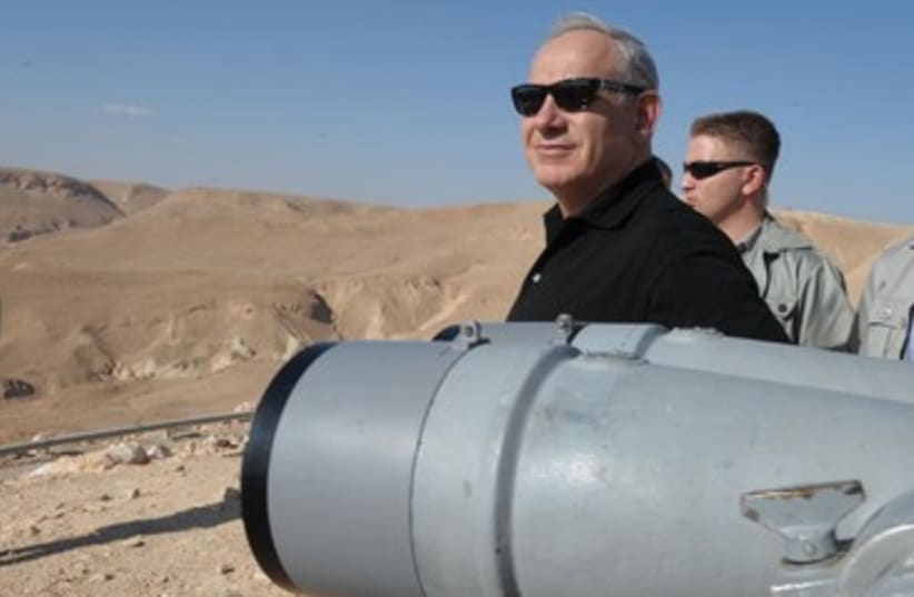 Prime Minister Binyamin Netanyahu on tour of South 370 (photo credit: GPO/Moshe Milner)