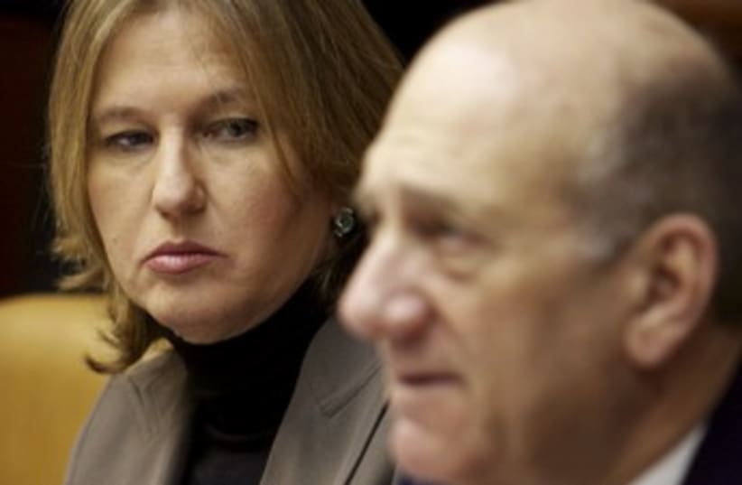 Olmert and Livni 370 (photo credit: REUTERS)