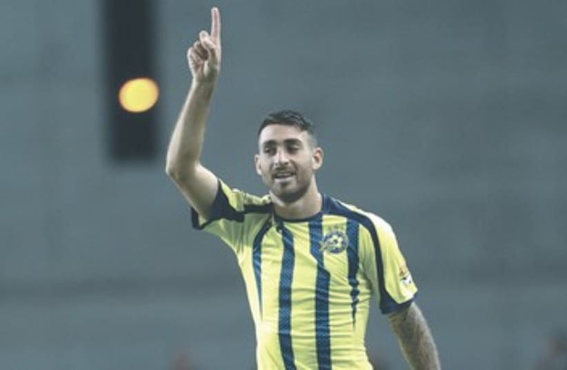 MACCABI TEL AVIV striker Eliran Atar 370 (photo credit: Adi Avishai)