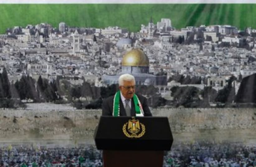 Abbas gives speech marking Yasser Arafat's death 370 (R) (photo credit: Mohamad Torokman/Reuters)