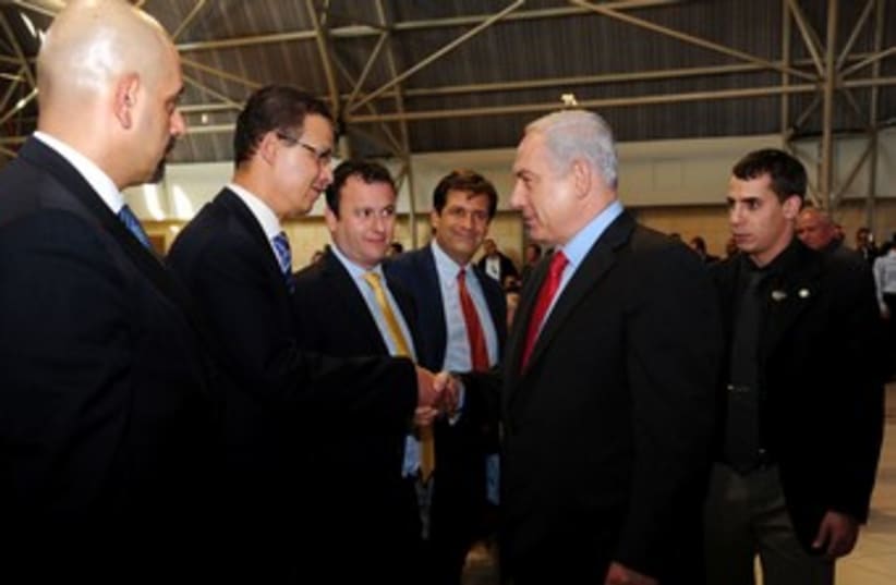 Netanyahu with foreign envoys 370 (photo credit: Koby Gidon/GPO)