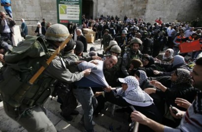 Pro Palestinian protests in Jerusalem 390 (photo credit: REUTERS/Ammar Awad)