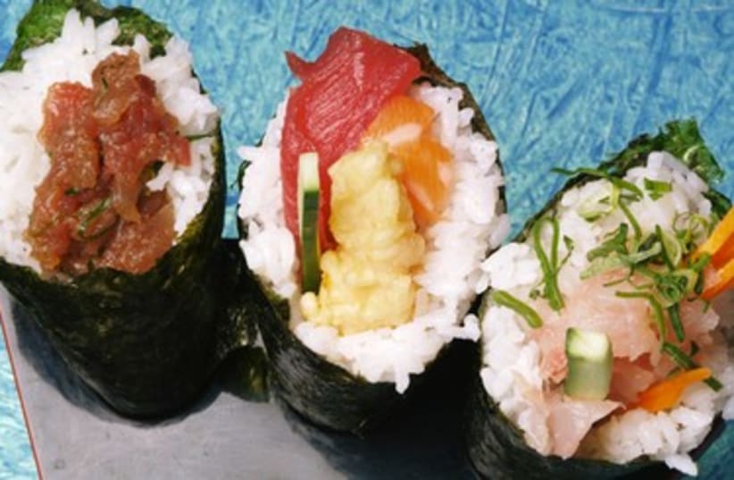 sushi (photo credit: courtesy/onami)