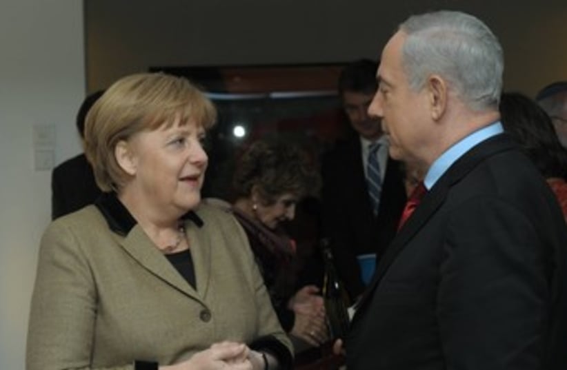 Prime Minister Netanyahu and German Chancellor Merkel 370 (photo credit: GPO / Amos Ben-Gershom)