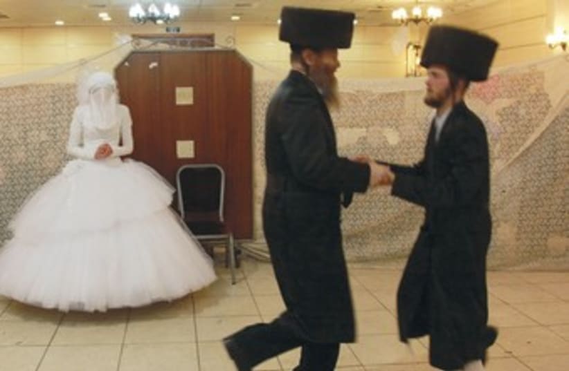 Haredi Wedding (photo credit: MARC ISRAEL SELLEM/The Jerusalem Post)