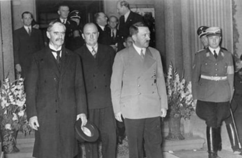Neville Chamberlain (left), Hitler 370 (photo credit: Wikimedia Commons)