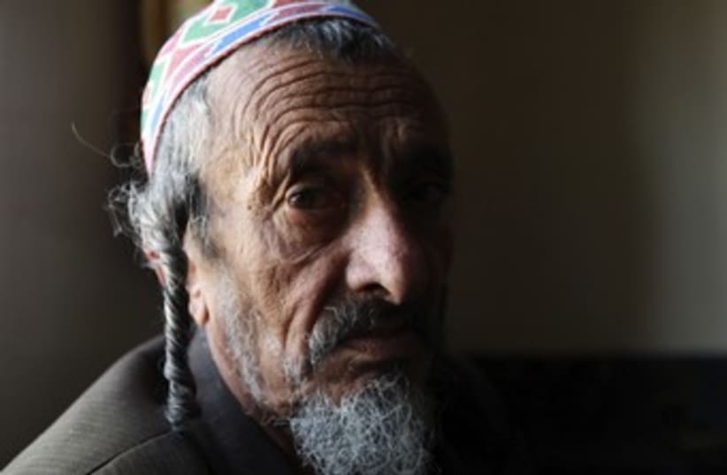Chief Yemen Rabbi Yosef Mosa 370 (photo credit: REUTERS/Mohamed Al-Sayaghi)