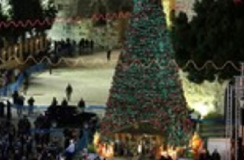 Christmas in Bethlehem 150 (photo credit: Reuters/Ammar Awad)
