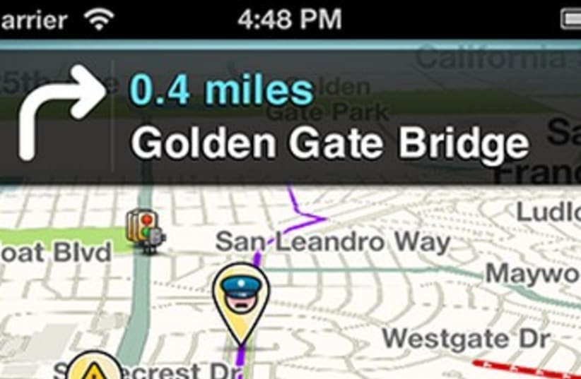 Waze navigation application 370 (photo credit: Courtesy Waze)