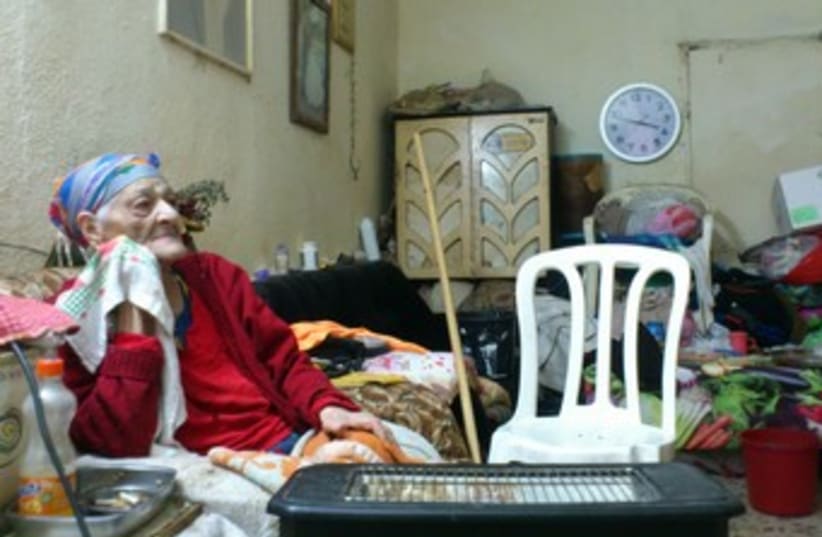 Eldery woman in her house in Argazim neighborhood 370 (photo credit: Ben Hartman)