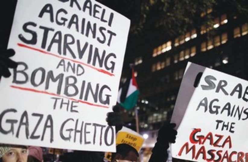 Pro-Palestinian protest against Israel in New York 370 (photo credit: Carlo Allegri/Reuters)