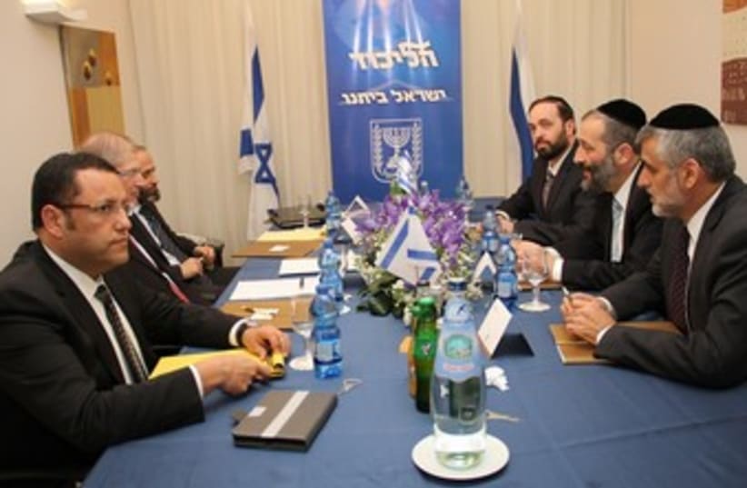 The Shas triumvirate with the Likud Beytenu team 370 (photo credit: Ya'acov Cohen)