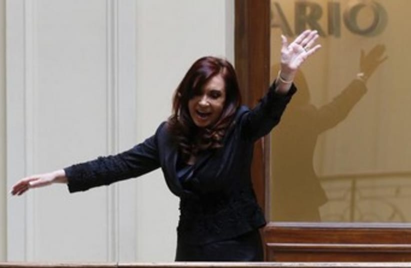 Argentina's President Cristina Fernandez de Kirchner 370 (photo credit: REUTERS/Marcos Brindicci )