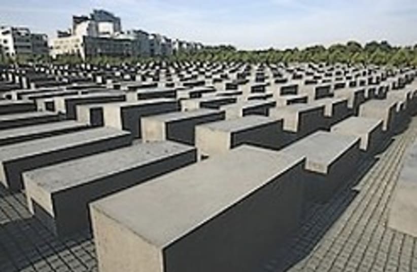 Berlin holocaust memoria (photo credit: AP)