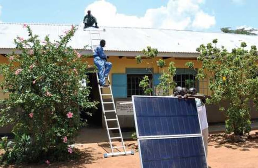 Innovation Africa Solar Pannels 521 (photo credit: COURTESY iA)