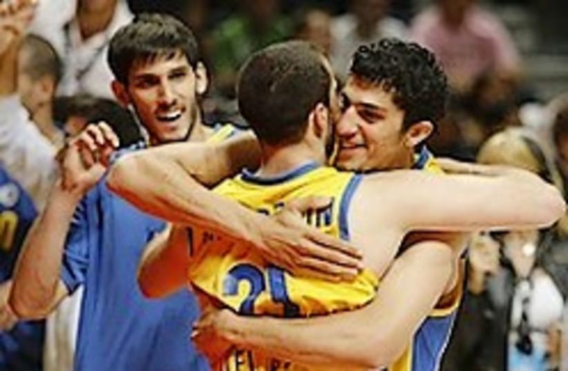 Maccabi Tel Aviv players 248 88 ap (photo credit: AP)