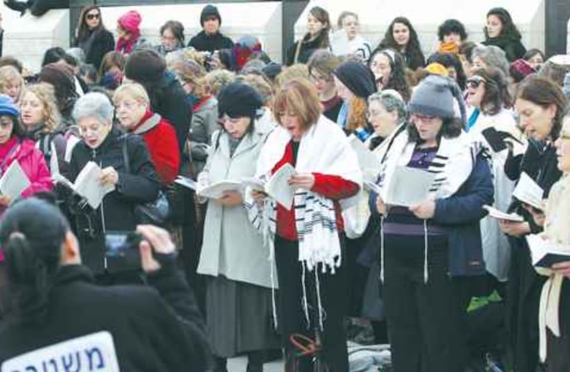 Women of the Wall 521 (photo credit: Marc Israel Sellem/The Jerusalem Post)