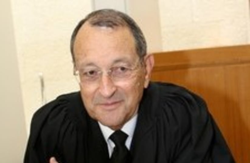 zohar olmert lawyer 224 (photo credit: Ariel Jerozolimski)