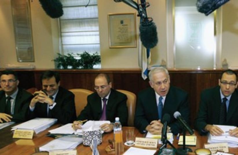 Bibi cabinet 2009 370 (photo credit: REUTERS)