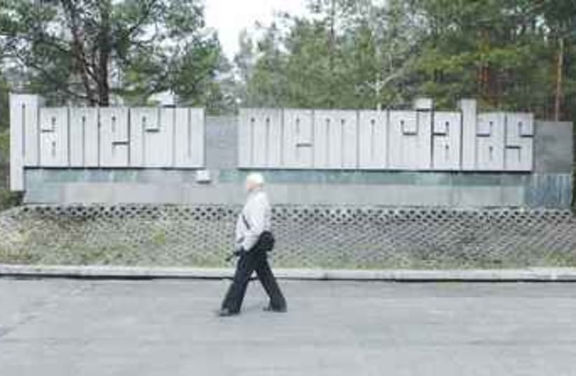 Vilnus Holocuast memorial (photo credit: REUTERS)