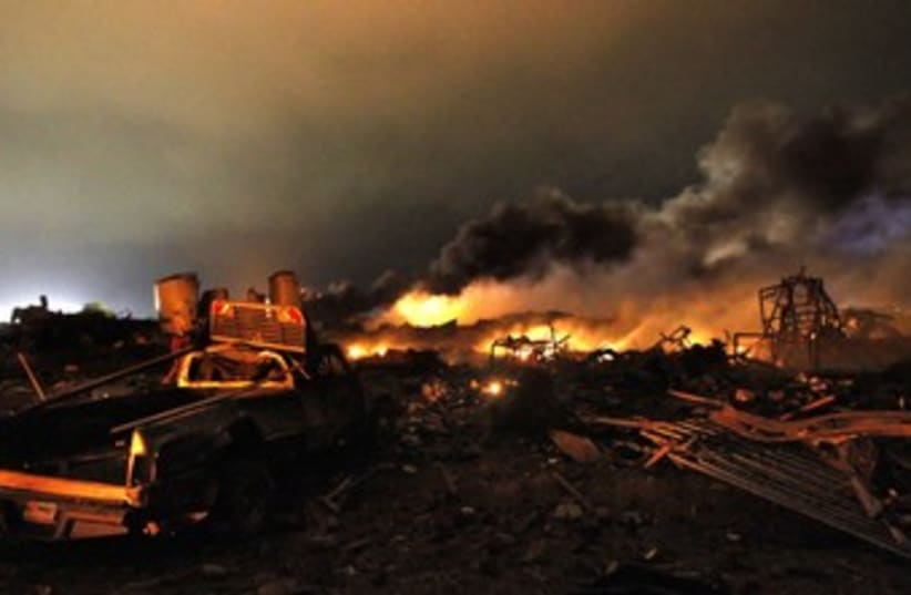Fertilizer plant explosion in Texas 370 (photo credit: REUTERS/Mike Stone)