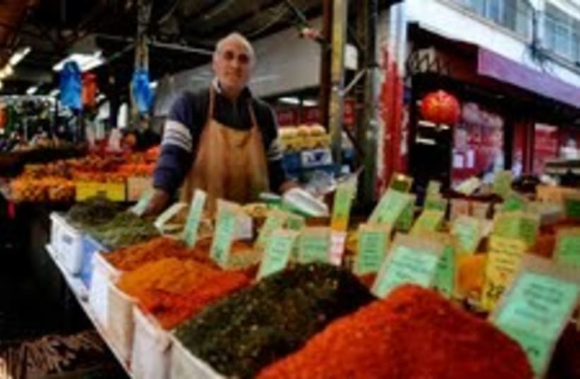 Carmel Market spices370 (photo credit: Hadas Parush)